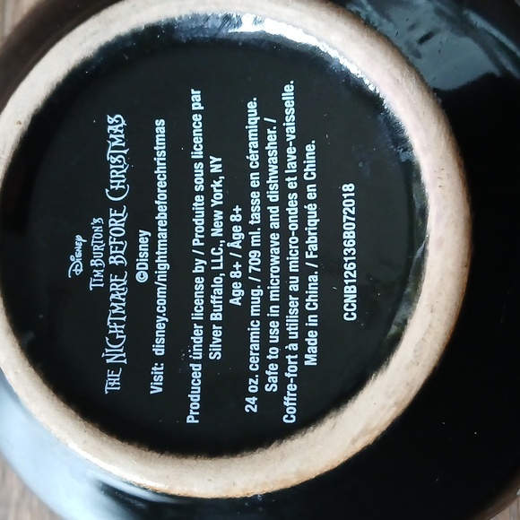 Nightmare Before Christmas mug - Picture 4 of 9